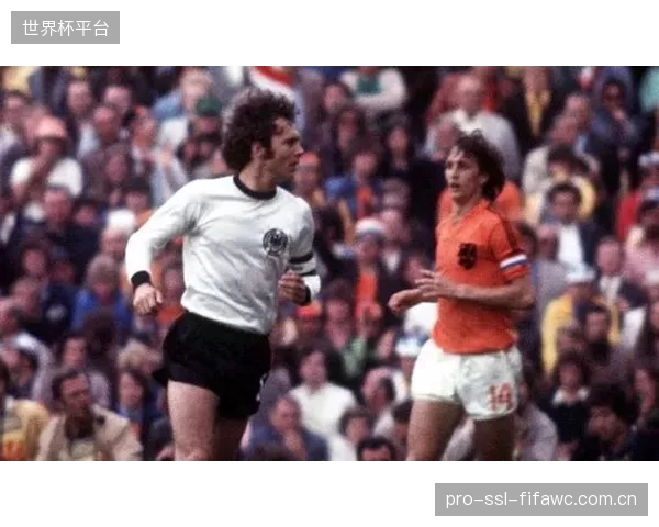 刚果民主共和国自1974年后远离世界杯,强烈的求胜欲望或能激发球队潜力。 刚果民主共和国自1974年后远离世界杯,强烈的求胜欲望或能激发球队潜力。